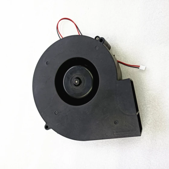 SERVO E1540H24B7AZ-00 Ventilator
